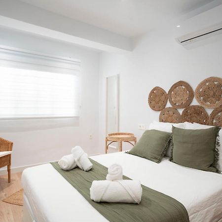 Ronda Suites Junto Estacion Tren Y Hospitales Granada Bagian luar foto