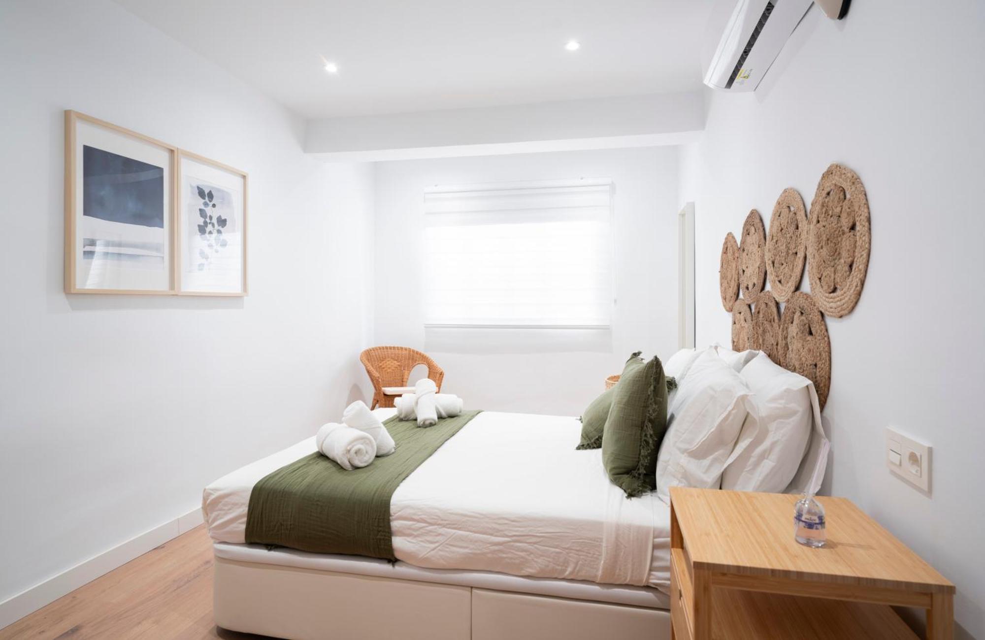Ronda Suites Junto Estacion Tren Y Hospitales Granada Bagian luar foto