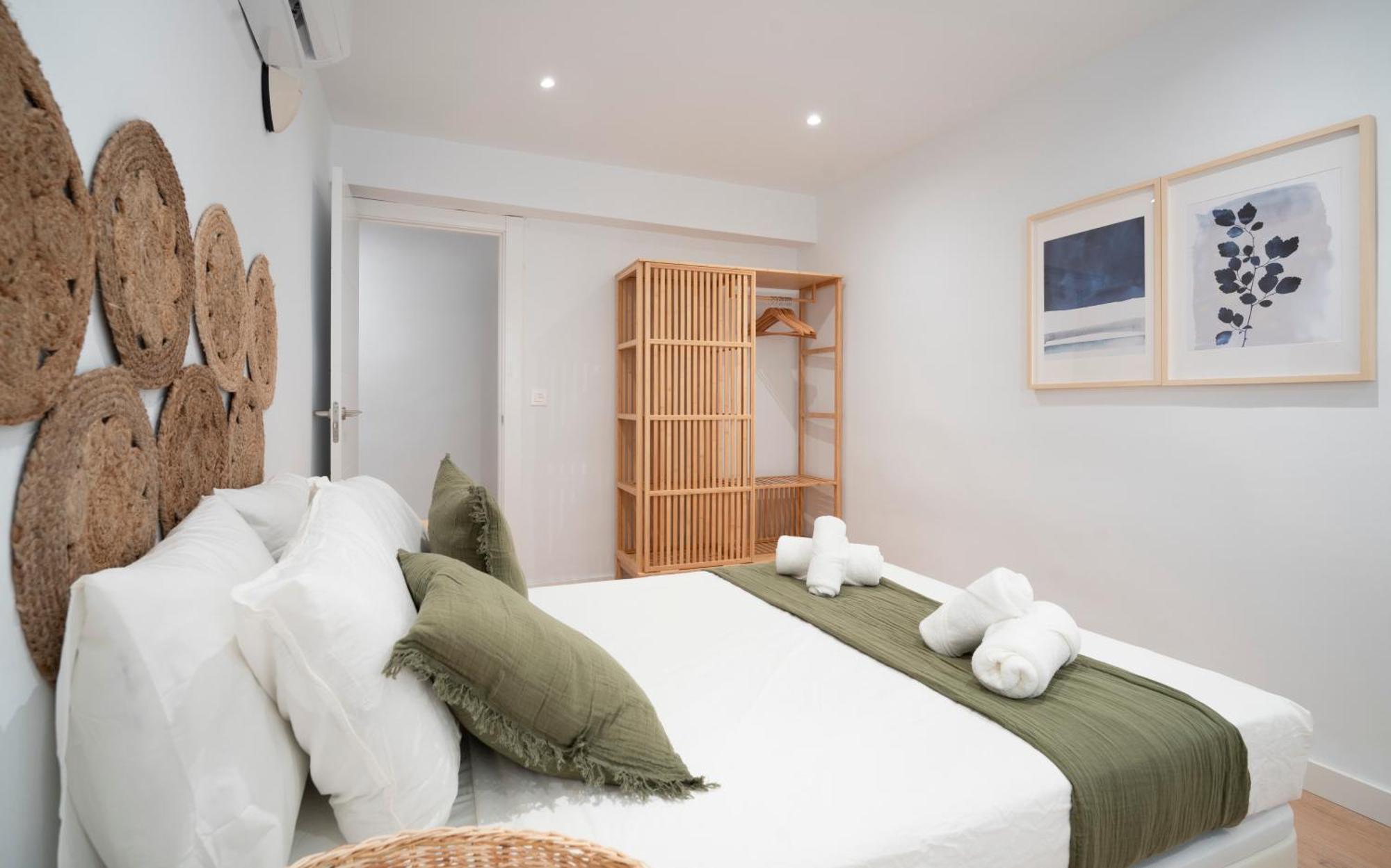 Ronda Suites Junto Estacion Tren Y Hospitales Granada Bagian luar foto