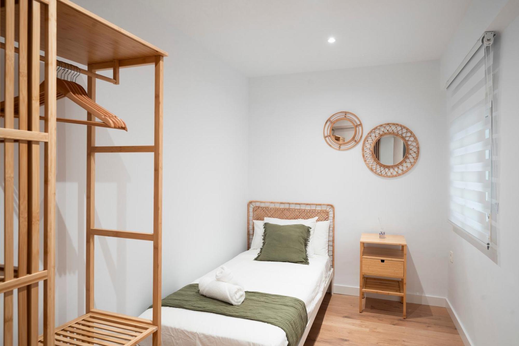 Ronda Suites Junto Estacion Tren Y Hospitales Granada Bagian luar foto