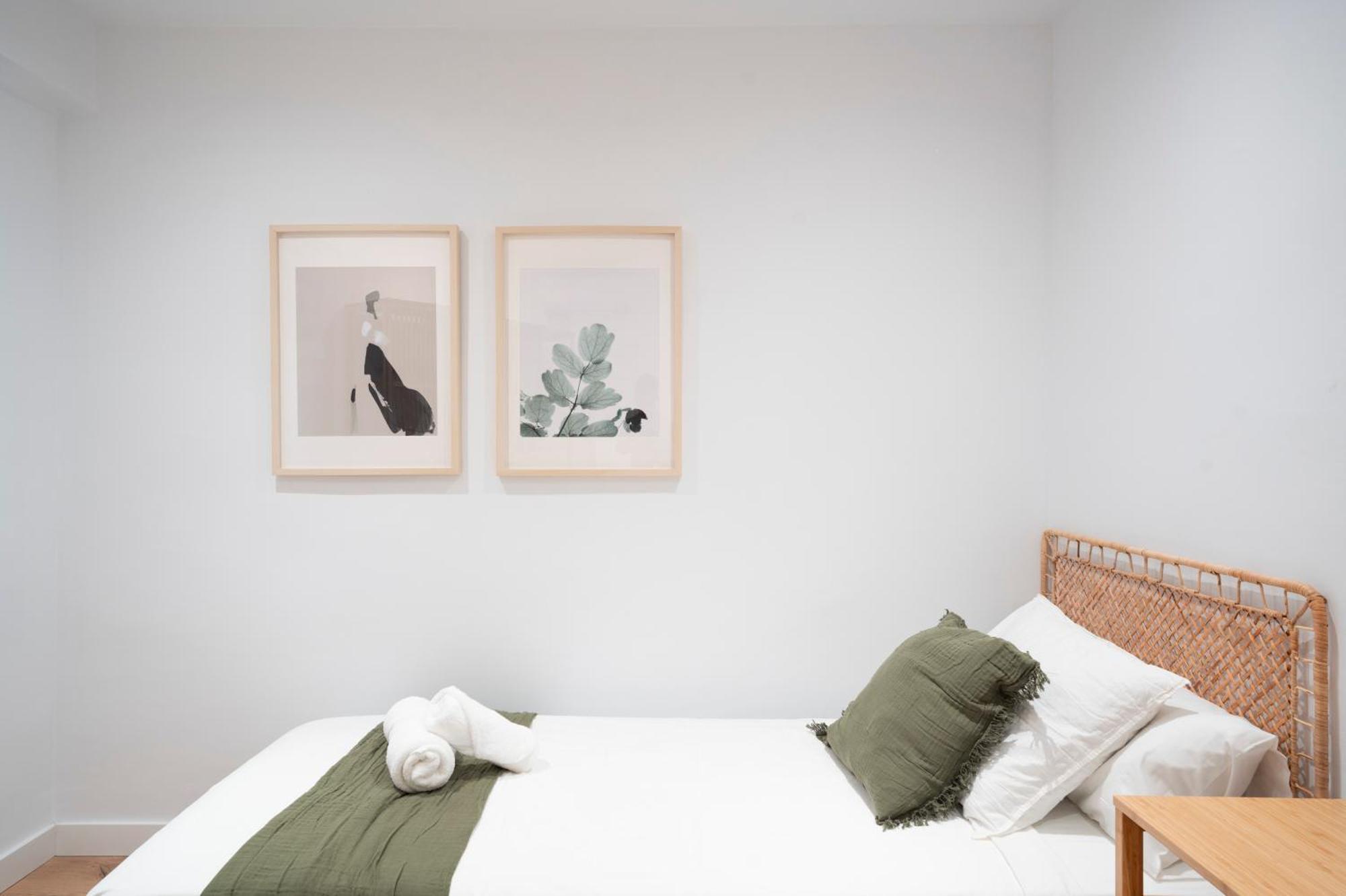 Ronda Suites Junto Estacion Tren Y Hospitales Granada Bagian luar foto