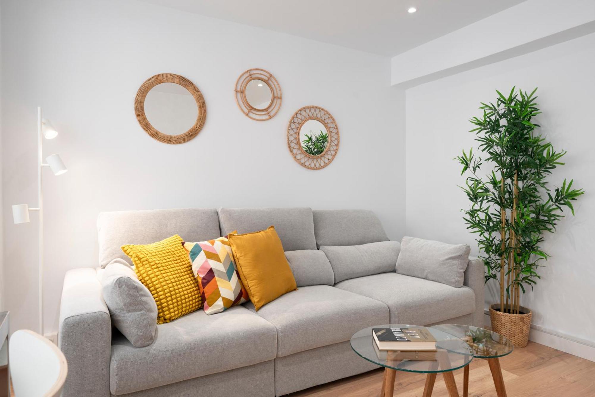 Ronda Suites Junto Estacion Tren Y Hospitales Granada Bagian luar foto
